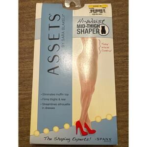 Brand New Love Your Assets Women's Size 2 Nude High Waist Mid Thigh Shaper